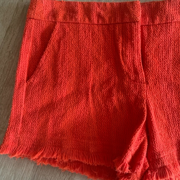Trina Turk Orange Tweed Fringe Corbin Shorts w/pockets size 4 (great condition) - Picture 6 of 8